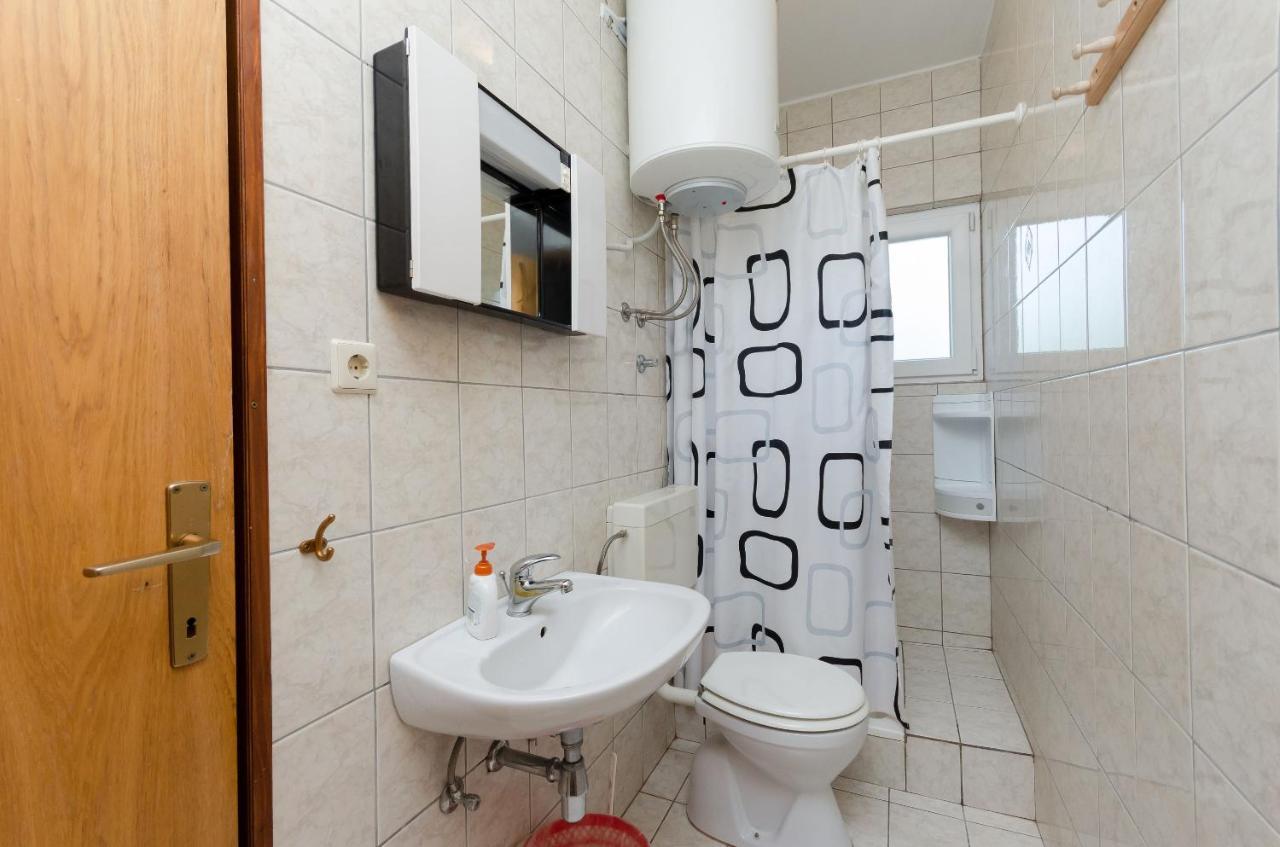 לופאר Apartments Boza מראה חיצוני תמונה